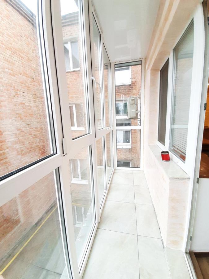 Большая 3 Комнатная Квартира Tcherkássi Exterior foto